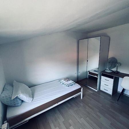 Rooms Busija Изола Екстериор снимка