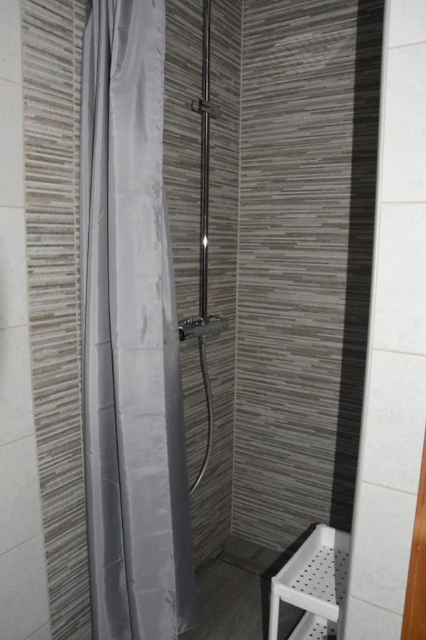 Rooms Busija Изола Екстериор снимка