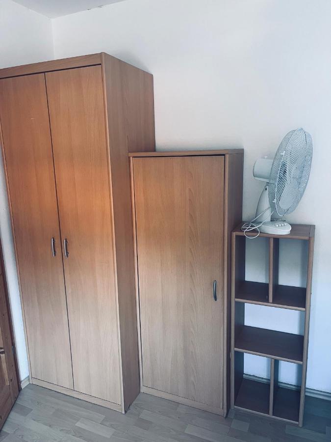Rooms Busija Изола Екстериор снимка